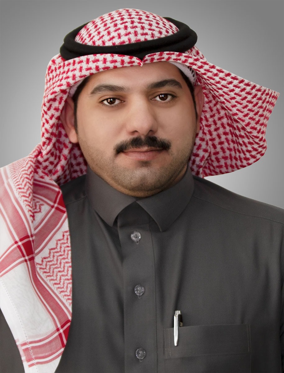 أحمد بن عايد محمد الزارع  