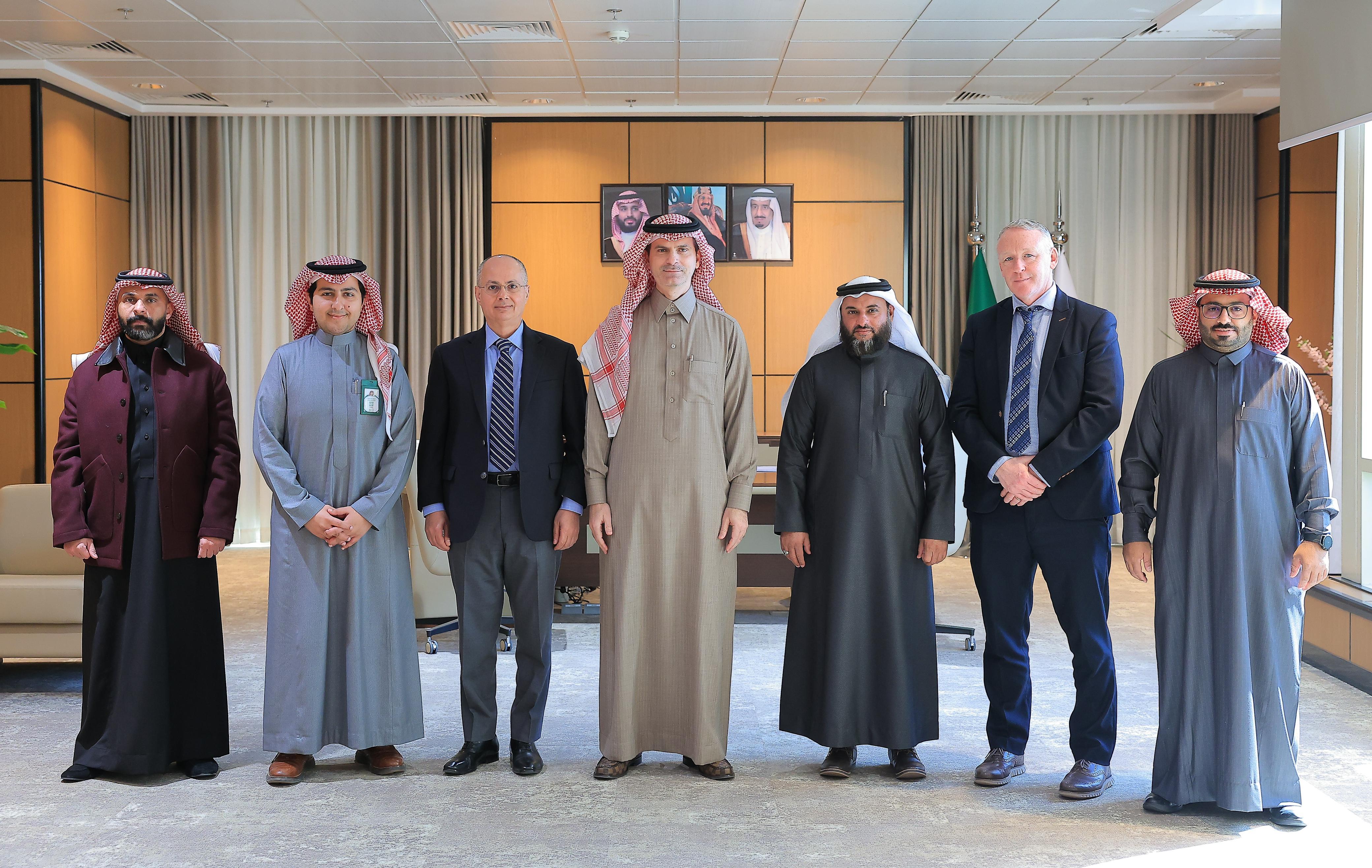 His Excellency, the President of Jouf University, Prof. Mohammed bin Abdullah Al-'Shaya, Receives Members of the Advisory Board of the College of Science to Enhance Academic and Research Partnerships His Excellency, the President of Jouf University, Prof. Mohammed bin Abdullah Al-'Shaya, Receives Members of the Advisory Board of the College of Science to Enhance Academic and Research Partnerships