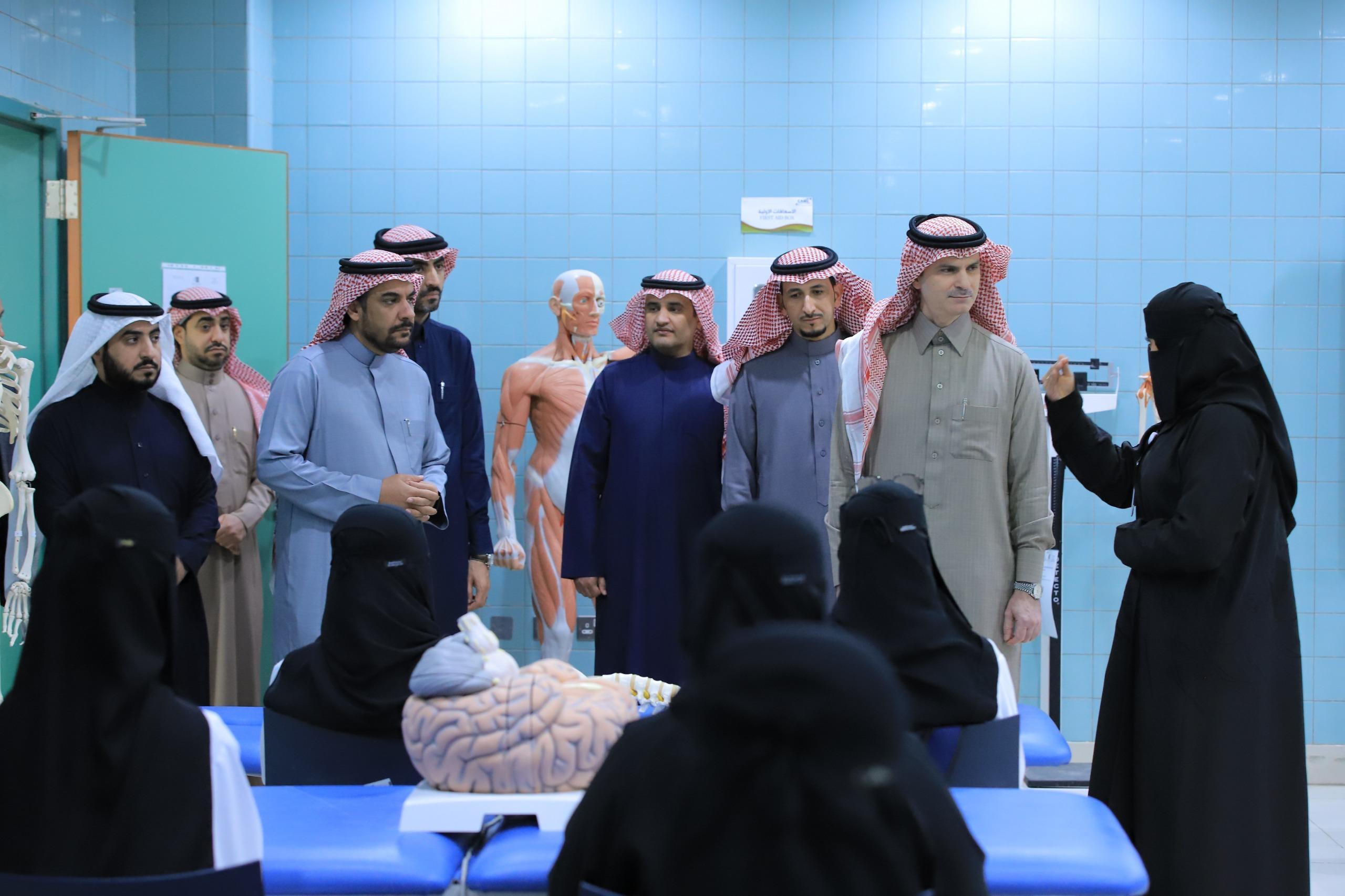 President of Jouf University, Inaugurates the University' Exhibition of Services and Initiatives Provided to People with Disabilities President of Jouf University, Inaugurates the University' Exhibition of Services and Initiatives Provided to People with Disabilities